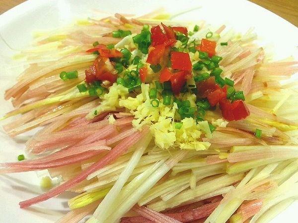 Консервовані пагони бамбука смуги Shredded.jpg Canned Bamboo Shoots Strips Shredded.jpg